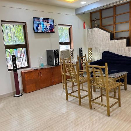 אליבג Aura Villa מראה חיצוני תמונה